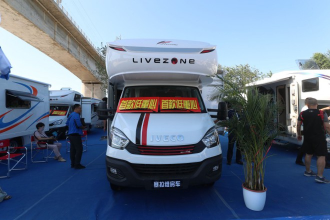 11.23杭州房车展览众房车2bc32c117d974684bc4706fbb4c378c3