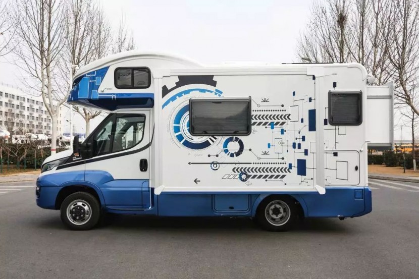 宇通房车全新进口依维柯智能房车，来了！