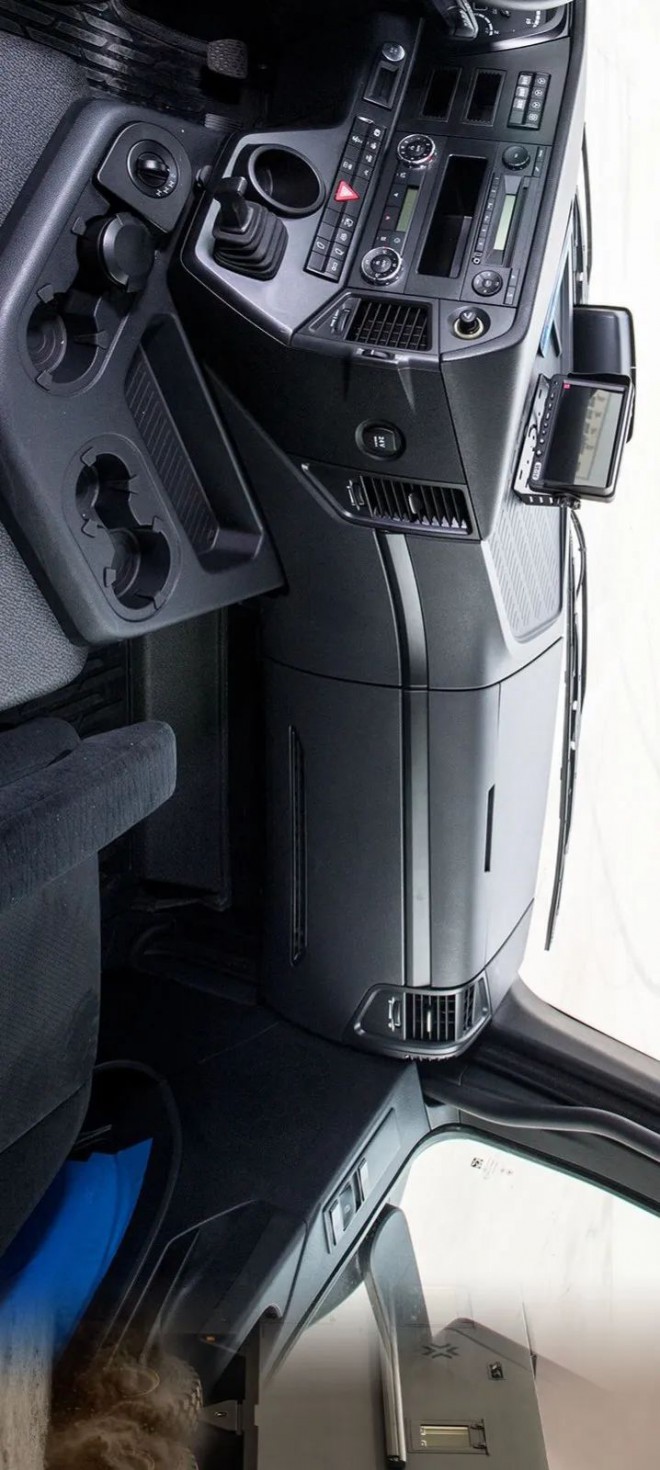 德野诺玛迪森越野房车：驭山海，探未知