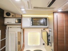 339A8689