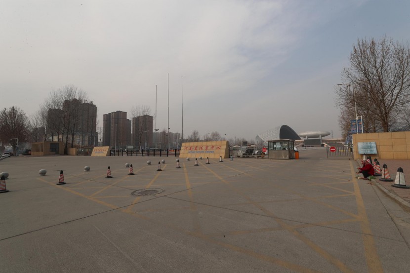 3.31郑州房车展场地河南省体育中心 WLH_3199