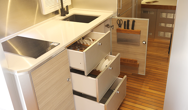 德野man8X8越野房车领航者M-诺马迪森房车荒野霸主志在千里这是描述信息