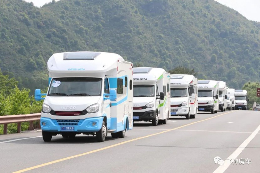 飞神房车：甜蜜520，遇见真爱，开启一段浪漫之旅！