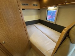依维柯 16款依维柯褒迪C型房车