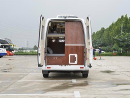 宇通房车B330外观 (3)