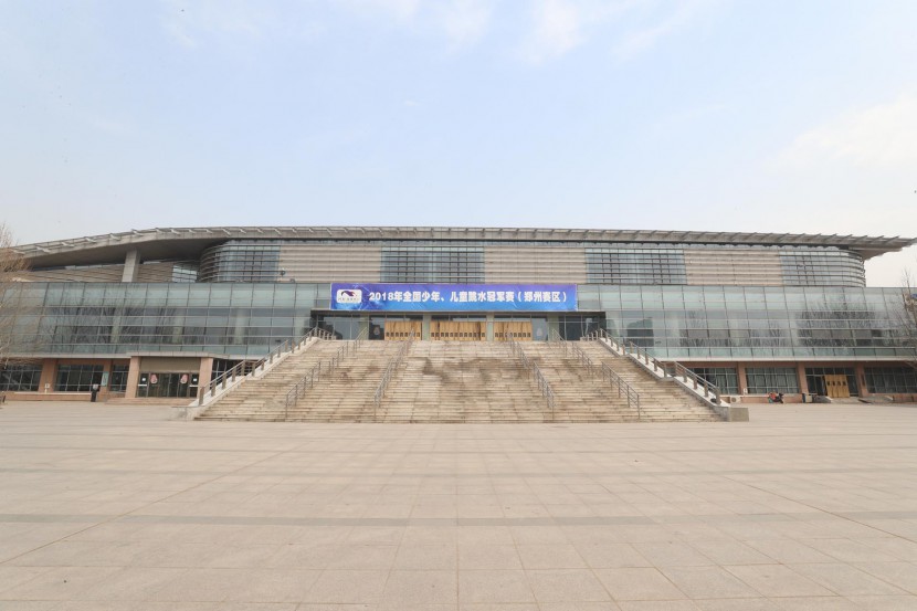 3.31郑州房车展场地河南省体育中心 WLH_3232