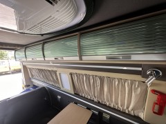 江铃房车 2020款小野牛 六座白色