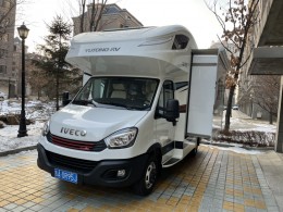 宇通 2021款C533 双拓展房车