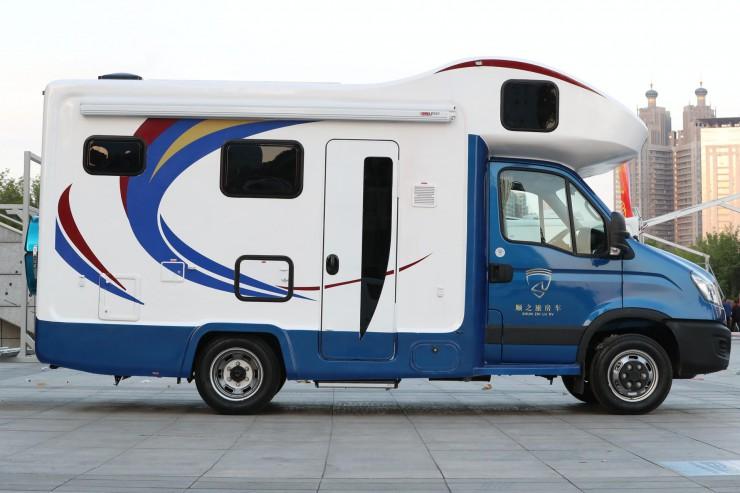 抄底一口价顺之旅依维柯C型、东风B型房车5.26郑州团购会惊喜连连0X8BtuEgI2i