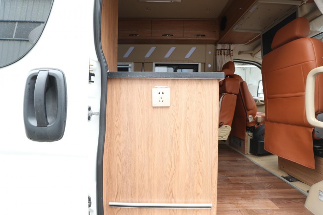 老张定制款——高清实拍2019款顺之旅东风御风自动挡B型房车 WLH_6104