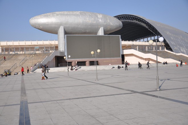 3.31郑州房车展场地河南省体育中心概况 DSC_0974