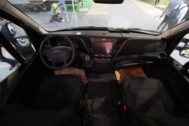 中道房车 进口依维柯中冀G8房车 92万元 WLH_6510