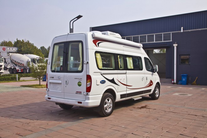 亚特房车 芳语之韵睿智大通自动挡房车 35.8万元 IMG_4720