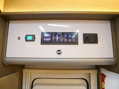 3V0A1407