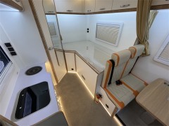 2024款歌睿途大通V90 C型 小型旅居车