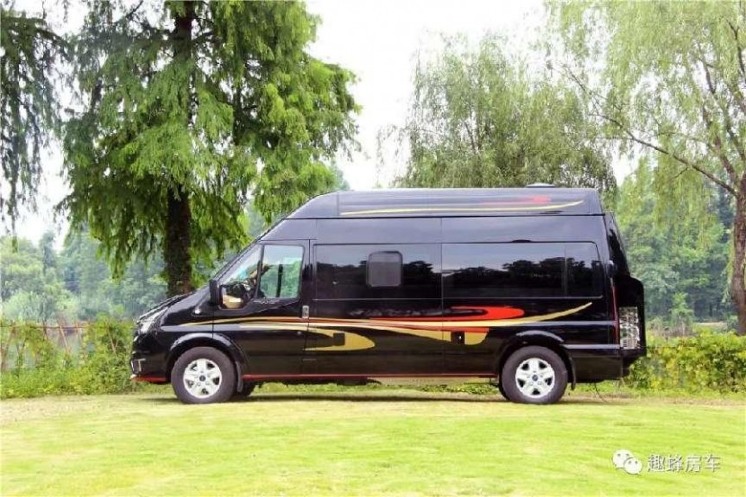 9月2日郑州房车展，趣蜂B810房车，商旅两用，竭尽所能！559e63430b98747161895c9b9f6ad329_1655032136.2996_69