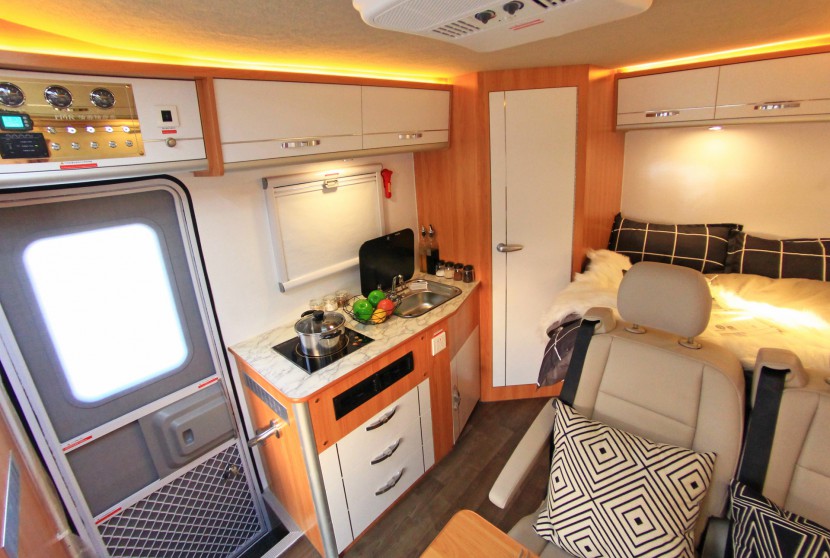 法美瑞大通L007-旅居版房车  38万元 IMG_7557-tryout