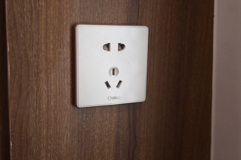 新飞拖挂房车 9.98万元 IMG_9599