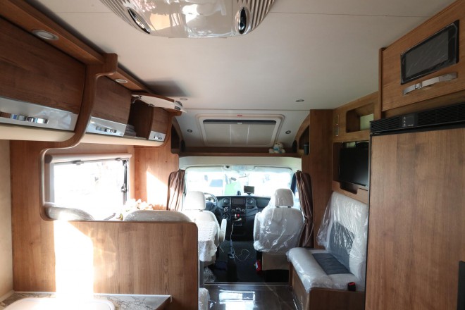 弗瑞德姆2019款全新国产依维柯自动挡T型房车 锐畅版TIC-611X 54.8万元 WLH_8277