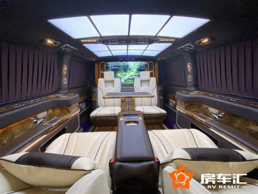 这几款双拼立标奔驰商务MPV，你绝对意想不到！22.jpg