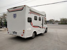 上汽MAXUS 2020款RV80 C型 国六版