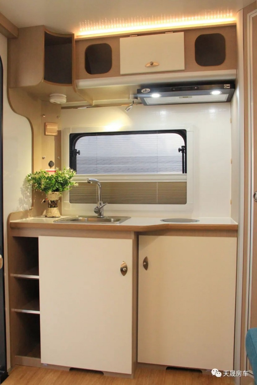 【深度剖析】天晟房车420,每一个经得住推敲的点