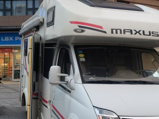 上汽大通MAXUS房车 C型五座版
