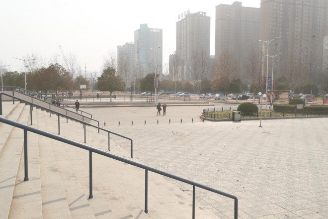 3.31郑州房车展场地河南省体育中心 WLH_3456