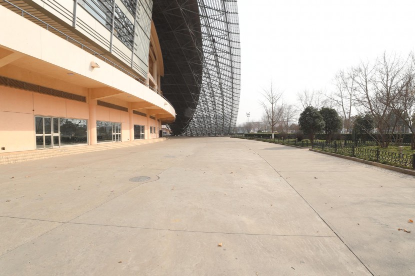 3.31郑州房车展场地河南省体育中心 WLH_3479