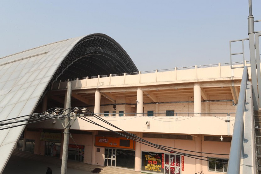 3.31郑州房车展场地河南省体育中心 WLH_3067