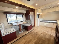 Jayco杰克 28BHBE