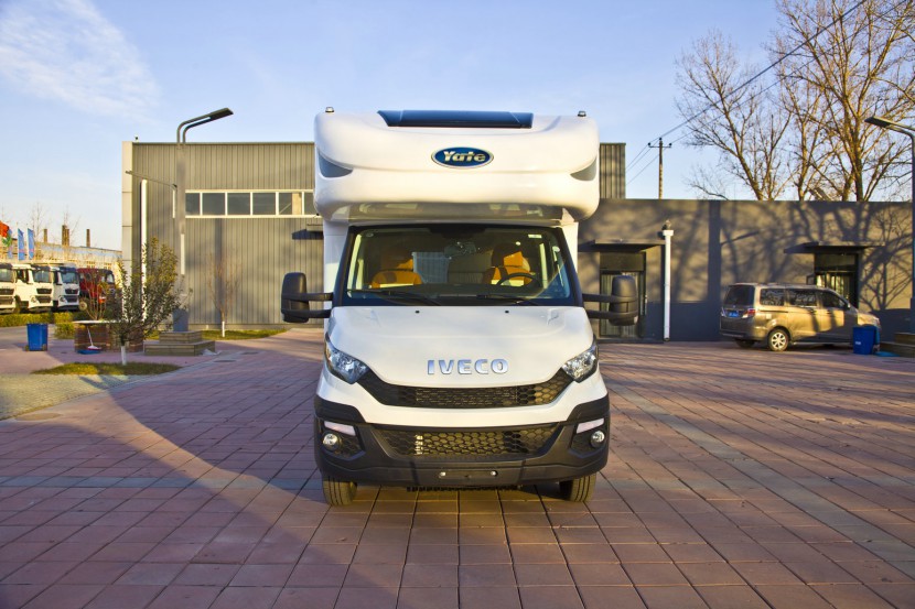 亚特房车 芳语之韵NEW DAILY 后扩展进口依维柯自动挡房车 90.8万元 IMG_5332