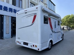 2018款大通C型小额头房车   大通