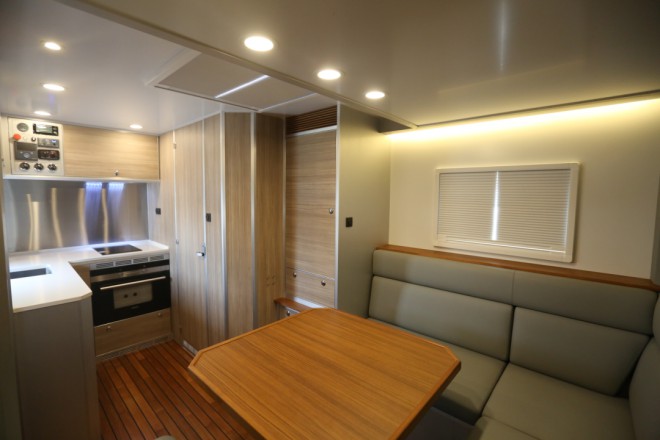 “大白”——诺马迪森“驰骋者”：品质与技术的碰撞