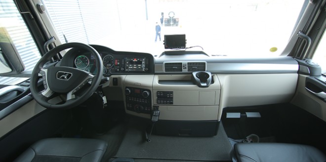 ​诺马迪森越野房车“拍了拍”即刻出发的你