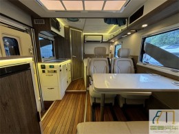 依维柯 2019款阿娜亚依维柯欧胜C型小额头房车