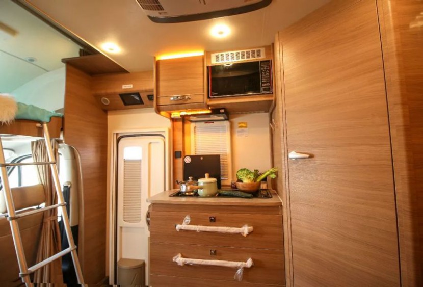 旌航房车巍浩(WH-593-IV)auto_3575