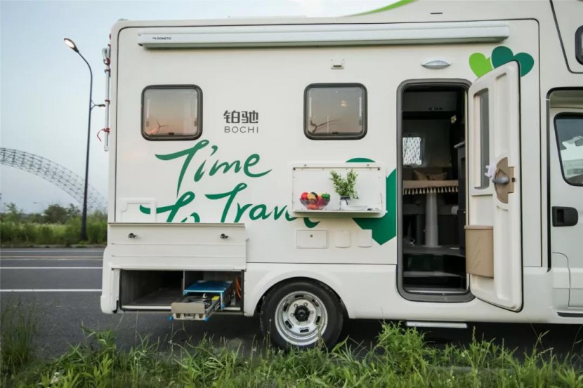 活动|走进铂驰工厂,解密房车生产--铂驰房车年终感恩团购会报名啦!cad5e7dbe9c541fdbaaf29453c6cbad0