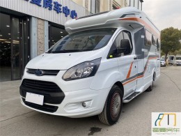 福特 2019福特全顺C型旅居房车