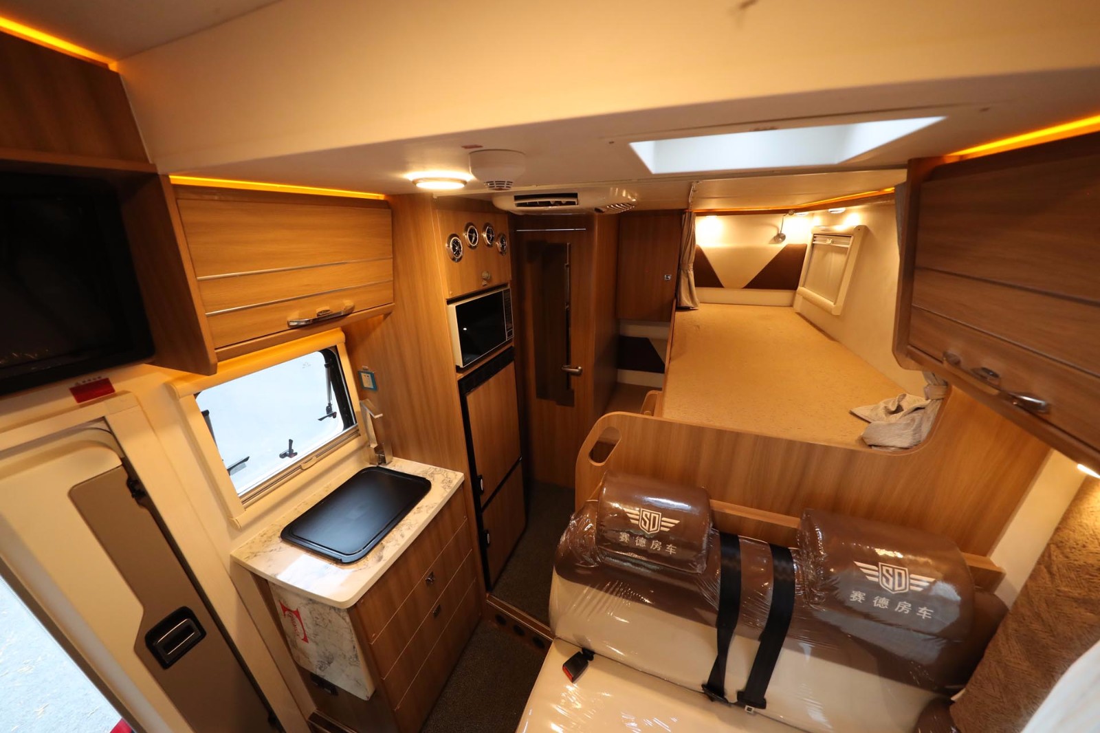房车 赛德房车 赛德 新daily(欧胜) 2020款白鲸系列 纵置子母床(经典