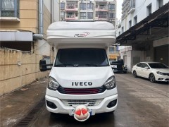 瑞弗房车 2019款V800