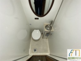 亚星 2019款亚星C多床板旅居房车