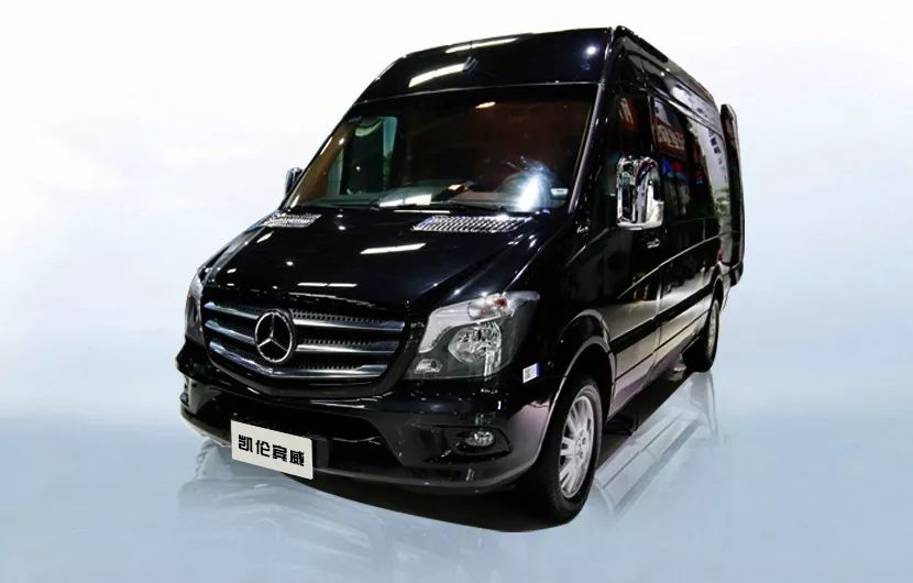 宇通凯伦宾威ZK5042XDW1奔驰斯宾特高端商务房车