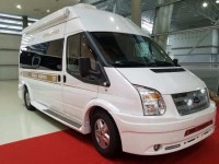 福客特房车新款全顺福特逸途商旅豪华青花瓷版房车 45.6万元