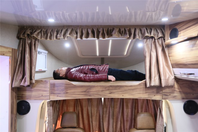 拓锐斯特依维柯C型欧风版TIC-611 56.6万起 2E1A4494