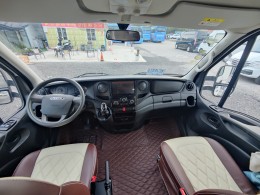 新星 2020款依途C600风尚款