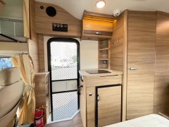 巨威 2019款4700