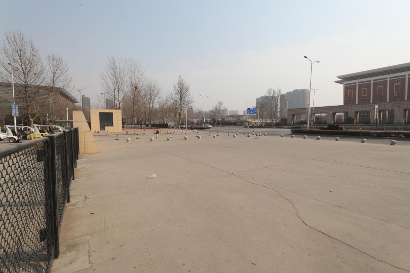 3.31郑州房车展场地河南省体育中心 WLH_3159