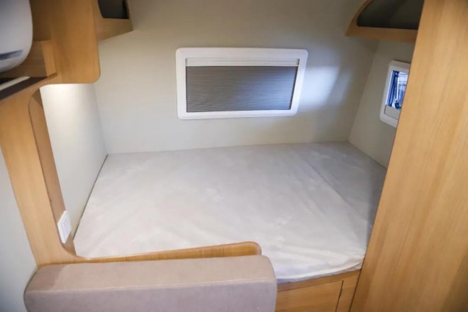 宇通T310上路版拖挂房车b33af18bcf914fcf8571930c46edfe13