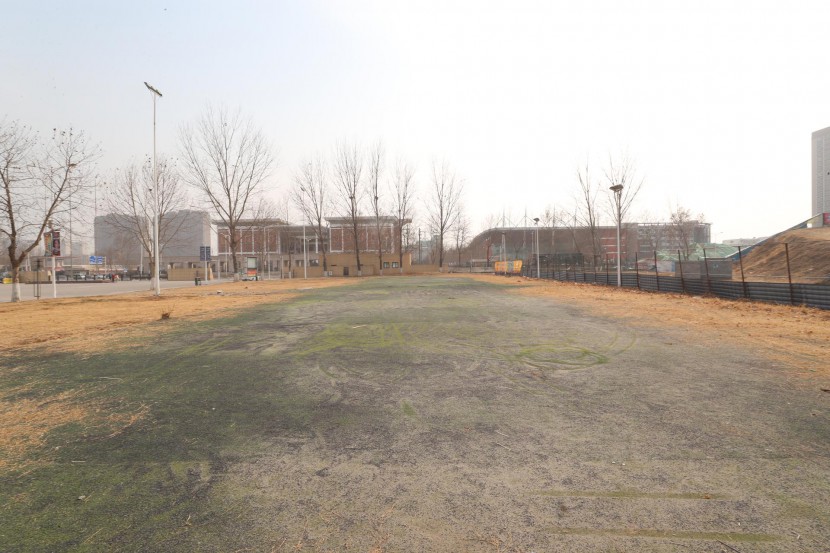 3.31郑州房车展场地河南省体育中心 WLH_3599